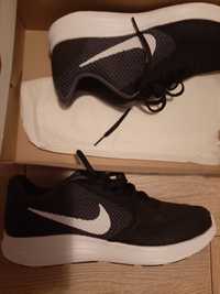 Nike damskie roz 40