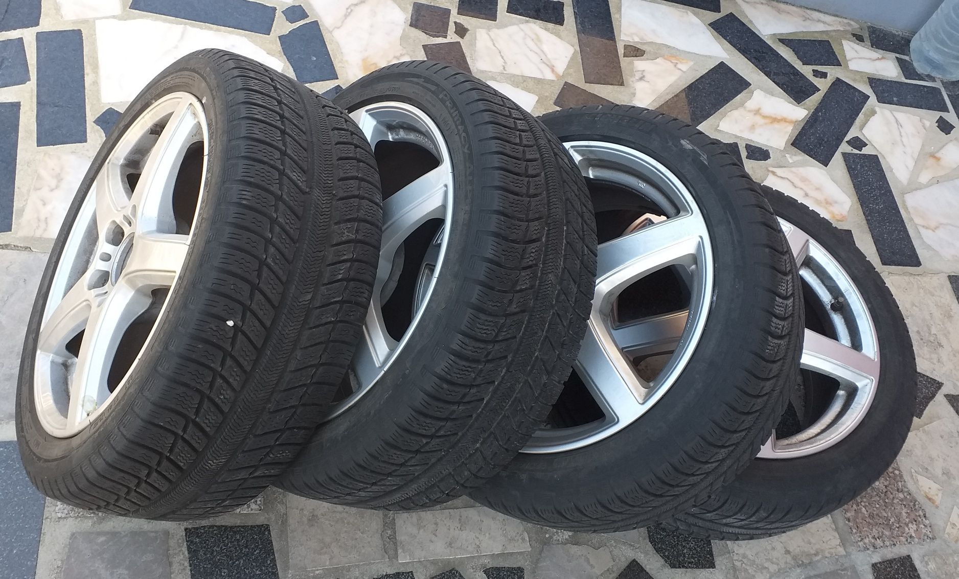 Jantes mais pneus para neve 225/45 R17