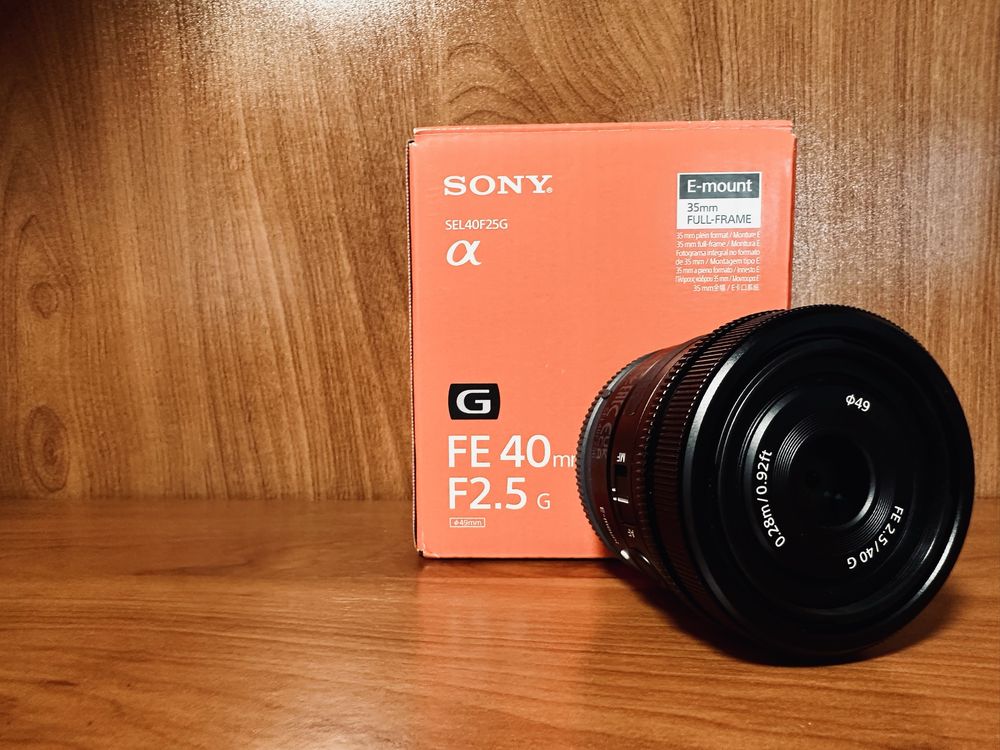 Sony 40mm f2.5 g