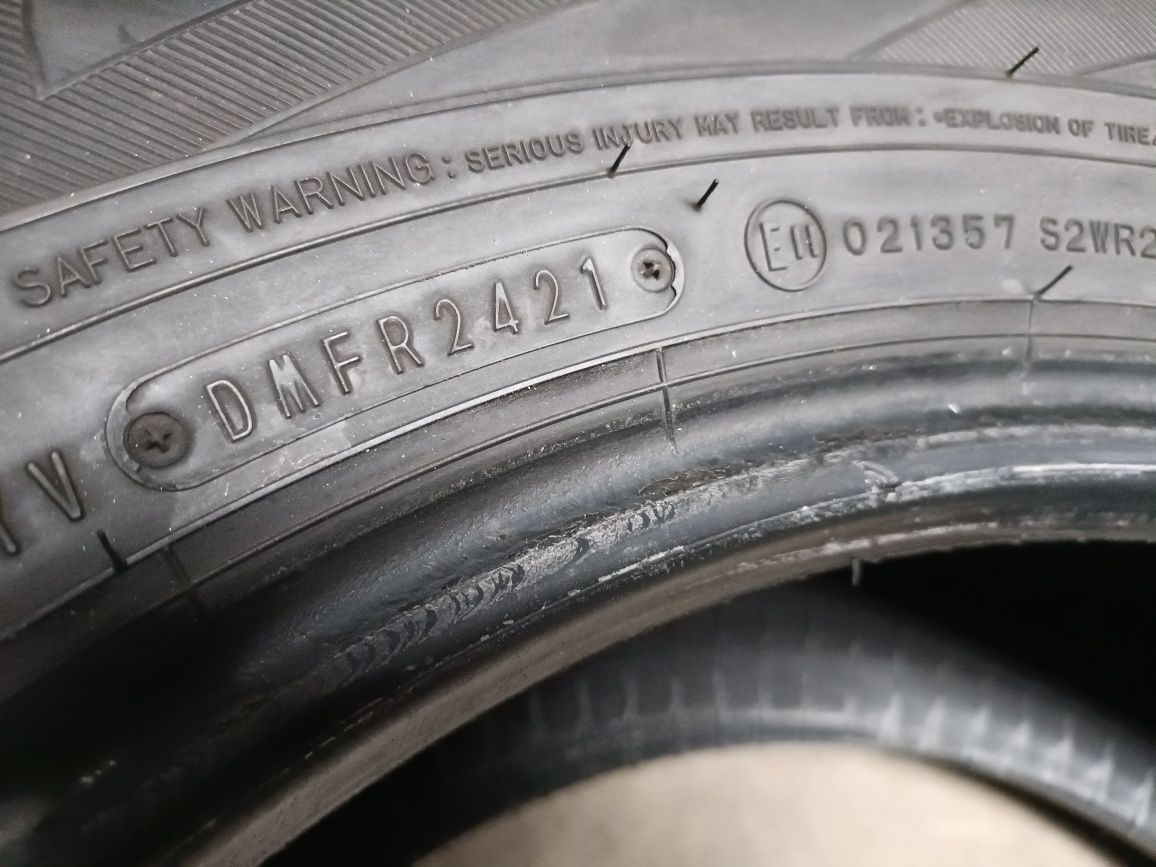 21r, Opony zimowe Falken EuroWinter HS01 SUV 215/70R16 100H