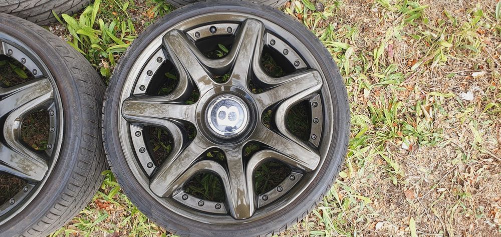Komplet felg z oponami 20" Bentley Mulliner Continental GT
