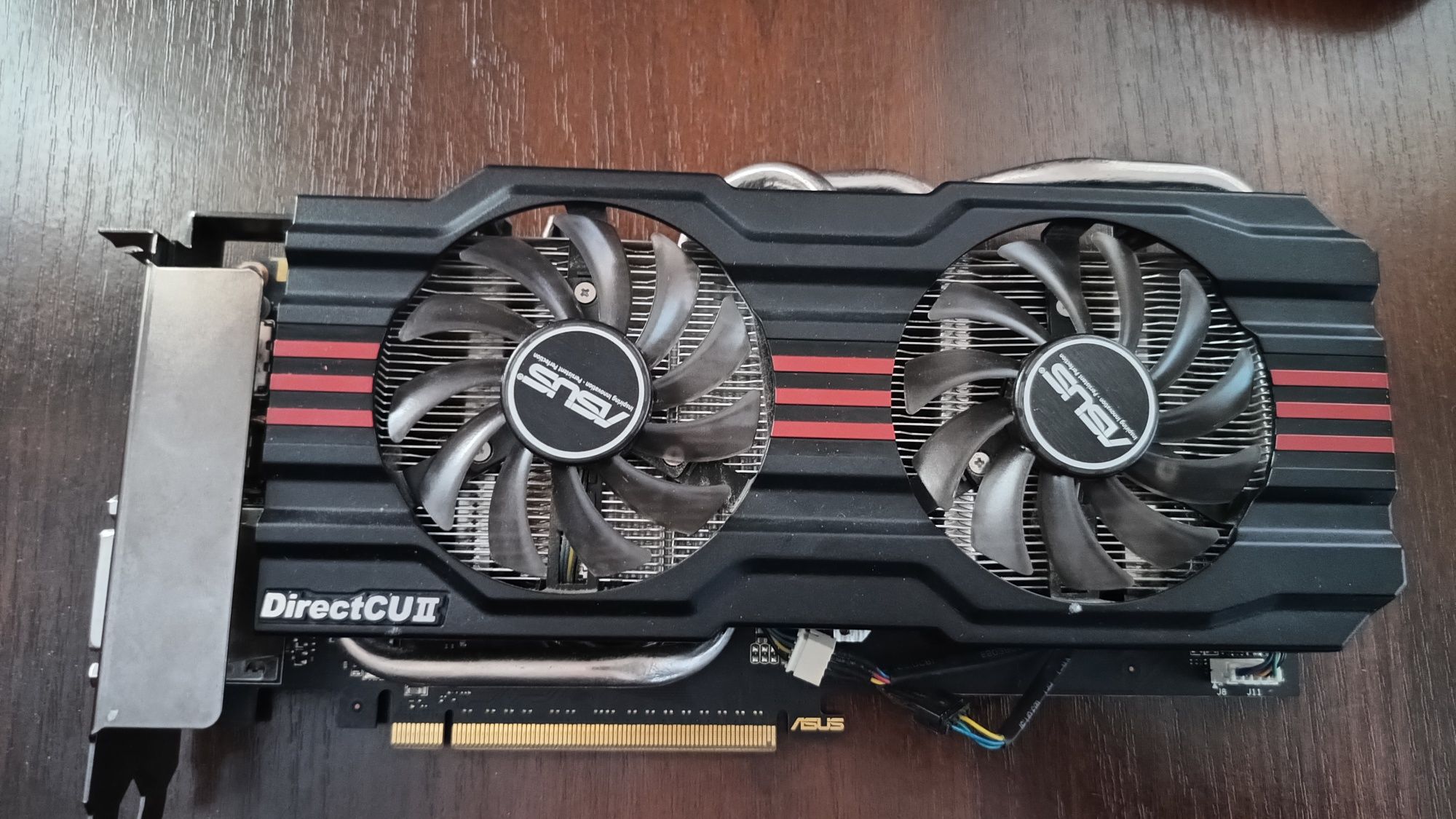 Відеокарта Asus DirectCU II GTX 660