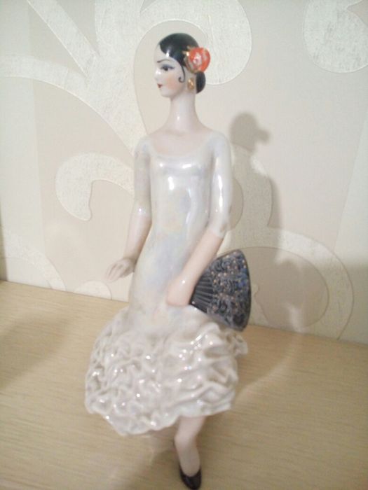 Статуэтка Танцовщица фламенко с веером