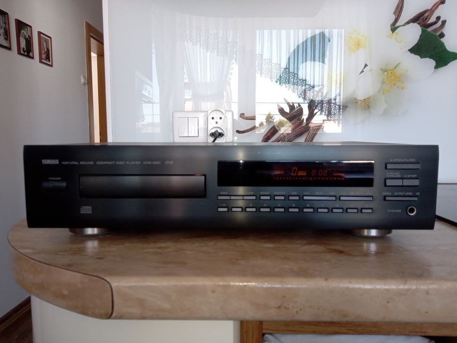 Yamaha CD X560 RS