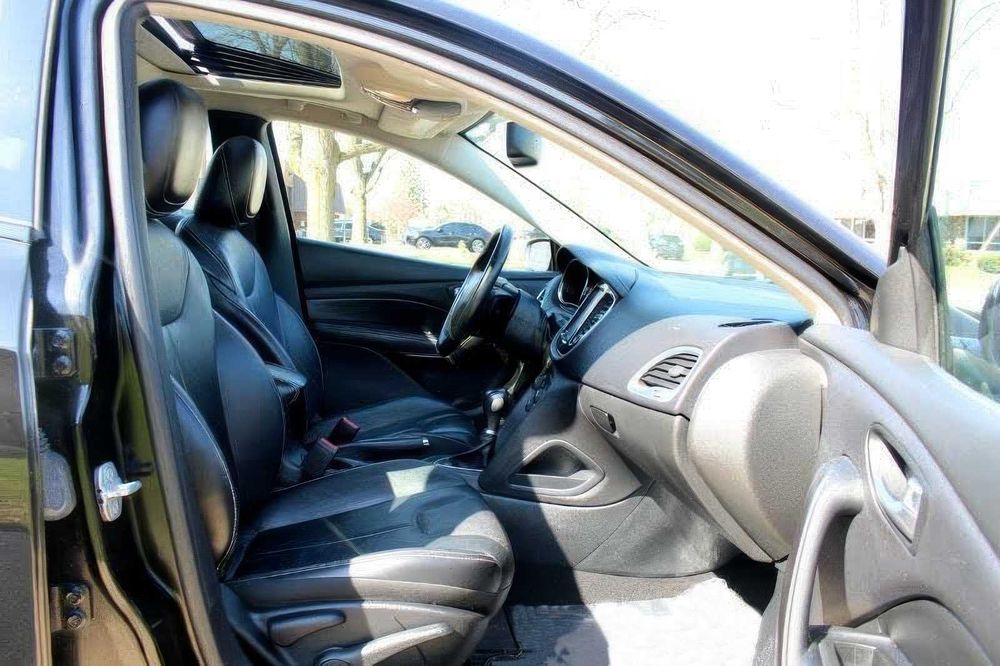 Dodge Dart      2015