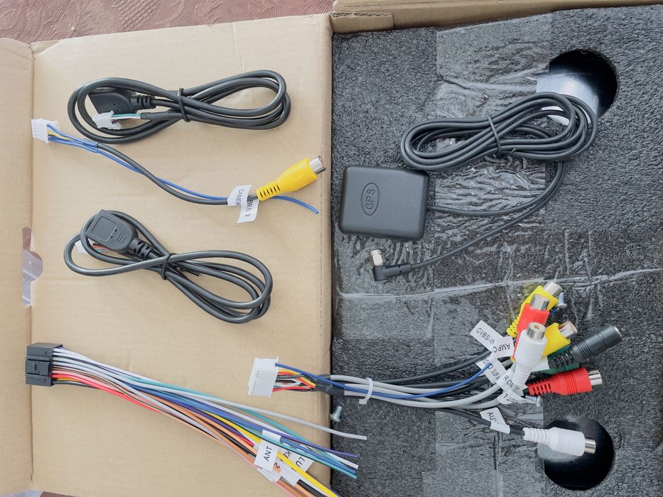 Central Multimedea android 10.1 (4+64,CarPlay/Android Auto,GPS,WI-FI)