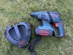Młotowiertarka Bosch GBH 36 V-LI Compact,