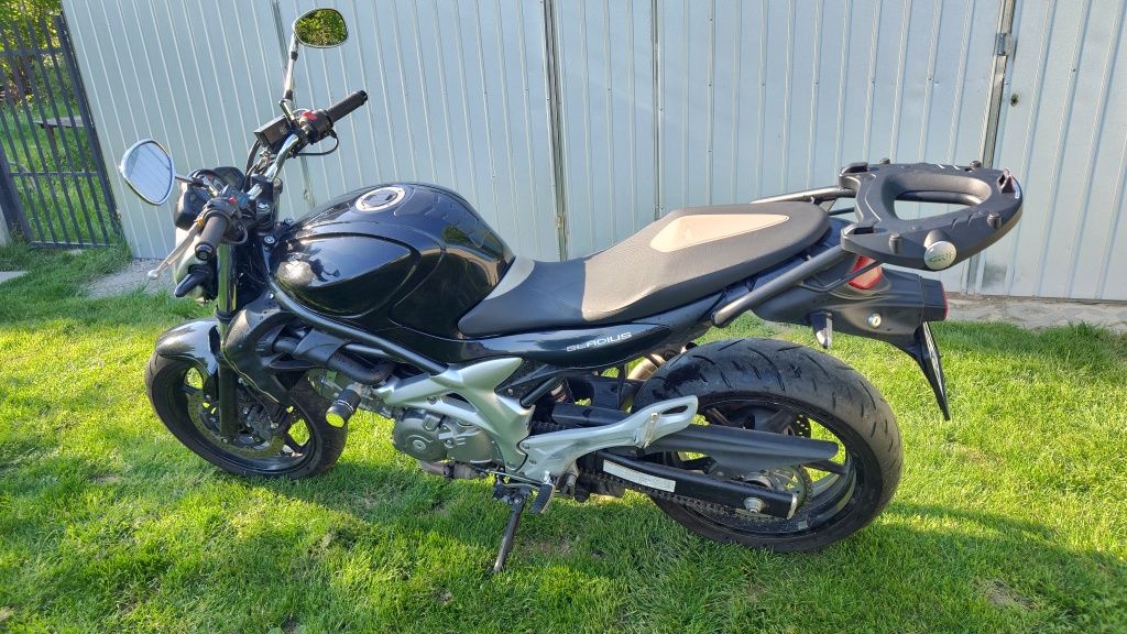 Suzuki gladius 650 SFV650 A2