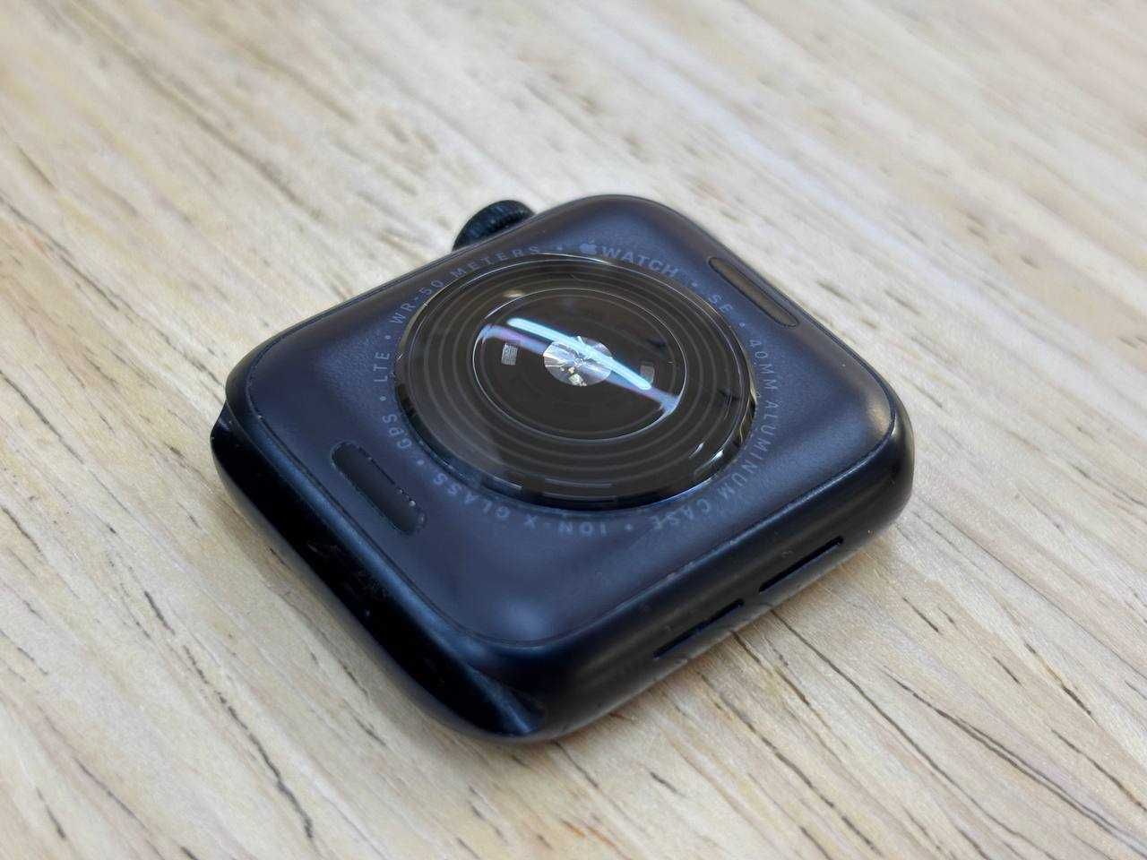 /8031/Apple Watch SE 2 GPS 40mm Midnight Aluminum S/M Гарантія