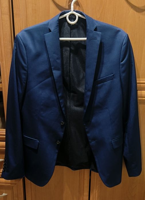 Marynarka młodzieżowa