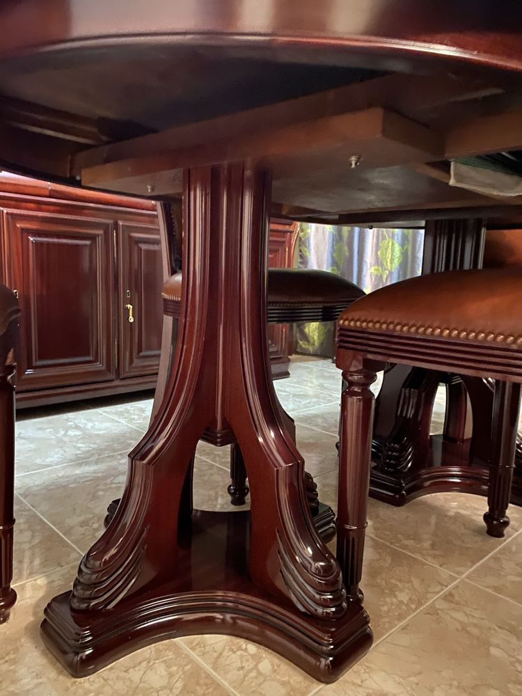 Mesa de jantar com 6 cadeiras