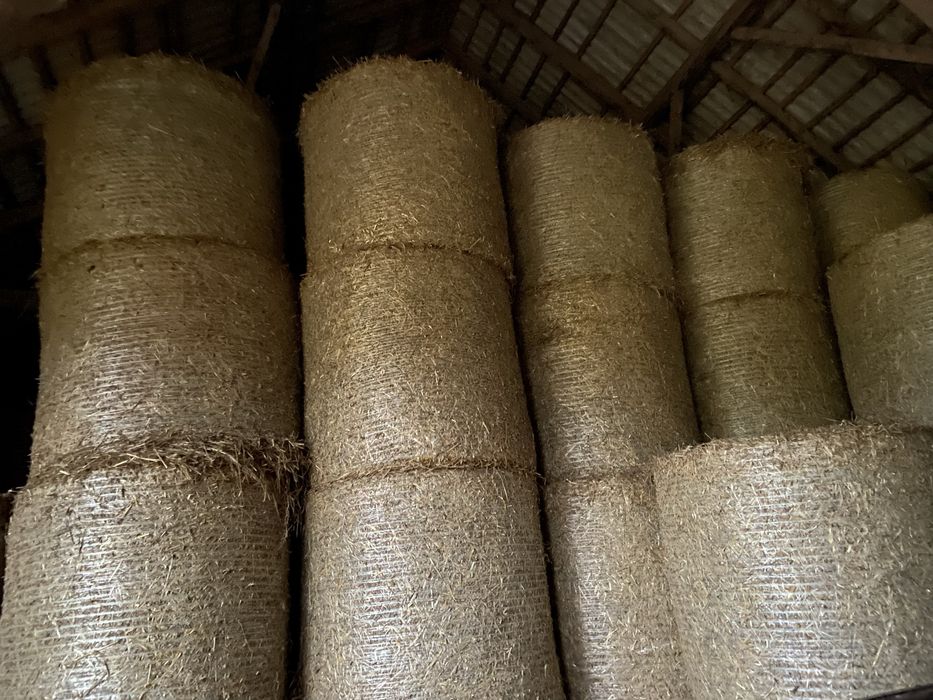 Słoma w belach sucha