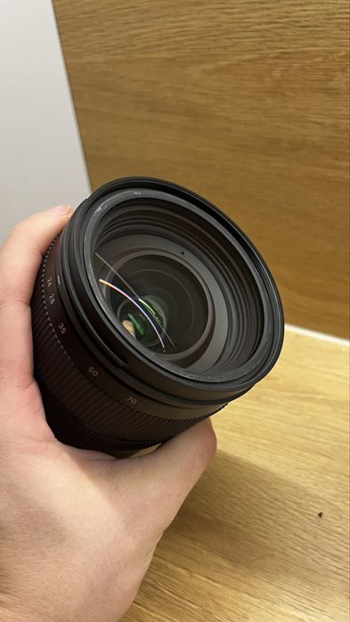 Sigma 24-70mm f/2.8 DG DN Art (Canon EF) + Adapter Canon EF–EOS R