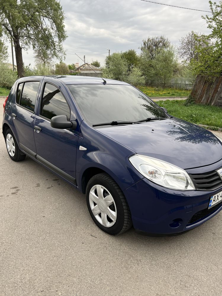 Dacia sandero 2009