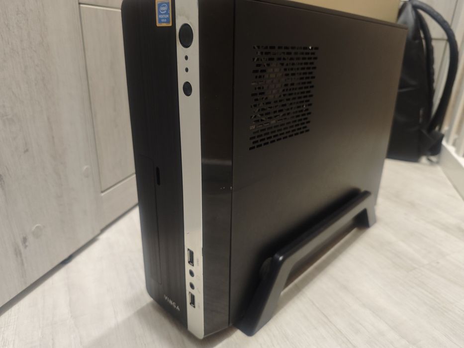 Комп'ютер стаціонарний