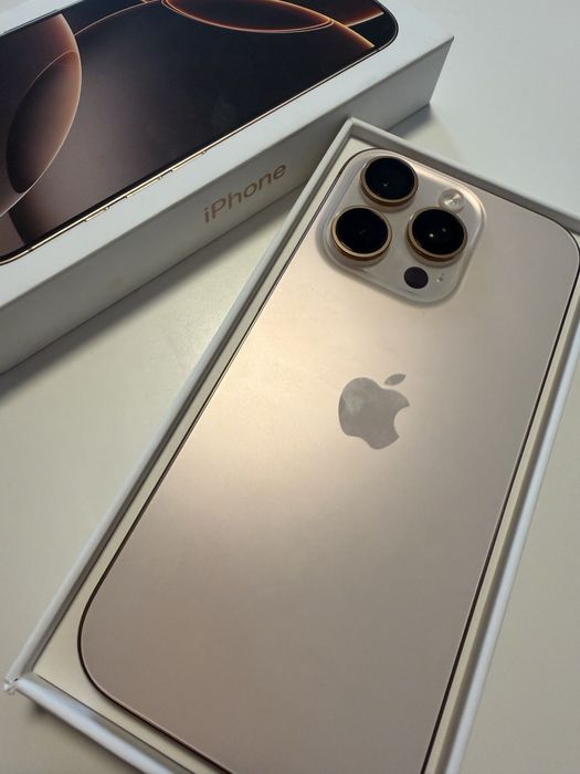 Iphone 16 Pro Desert Titanium 128gb