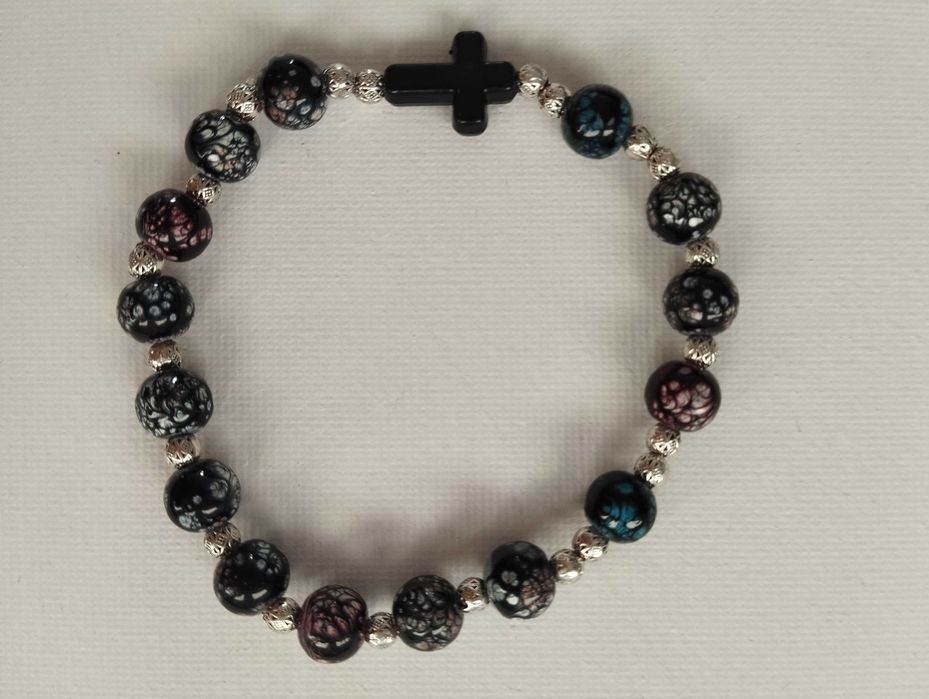 Różaniec na rękę w wersji zimowej.