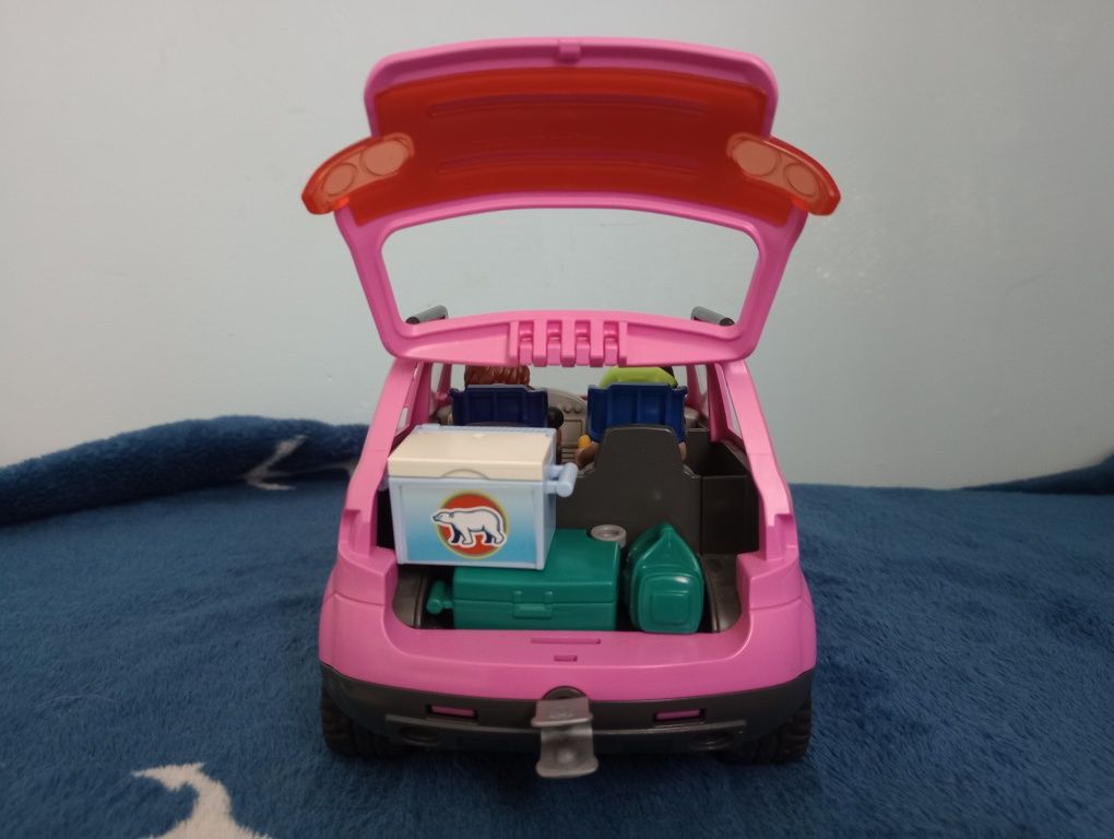 Playmobil rodzina w samochodzie