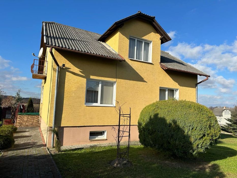 Продам будинок неподалік м. Трускавець ( 12 км)