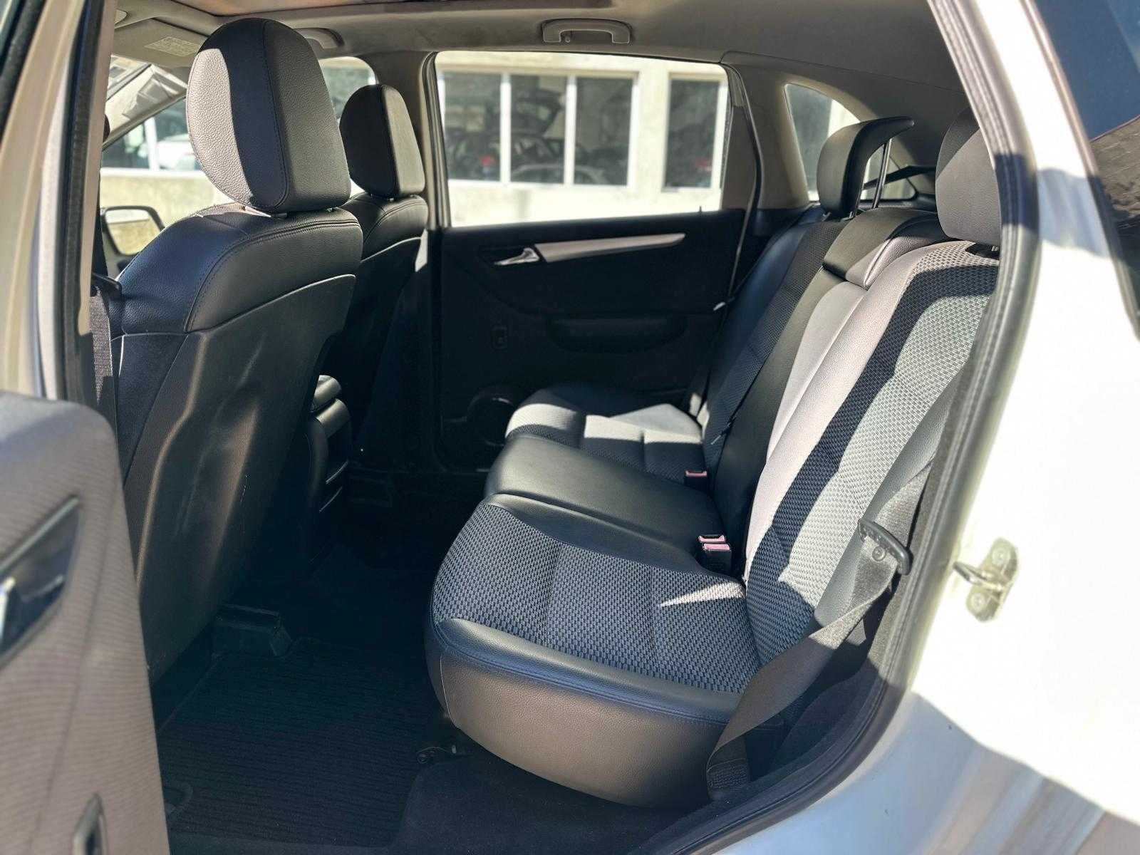 Mercedes-Benz B200