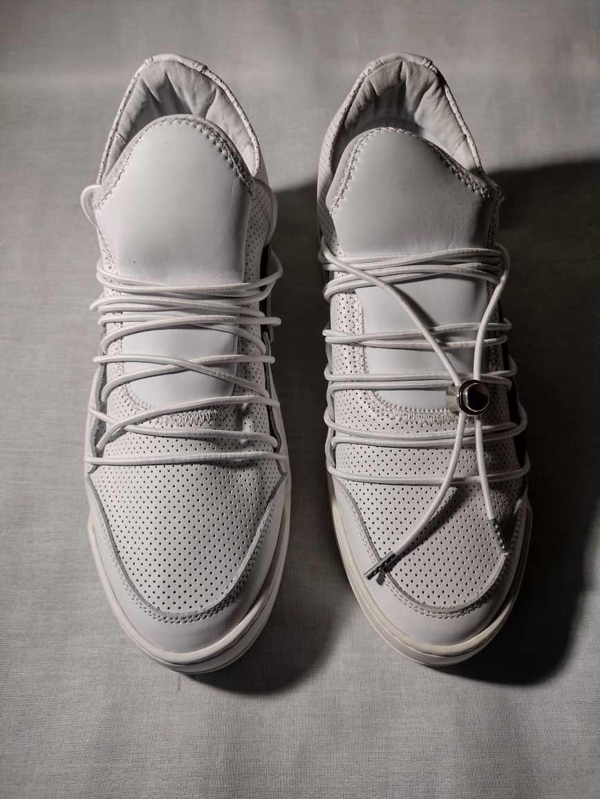 Okazja .Adidasy Filling Pieces rozmiar 39