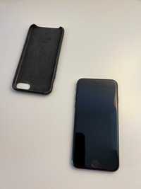 czarny iPhone 6s z oryginalnym skórzanym czarnym etui