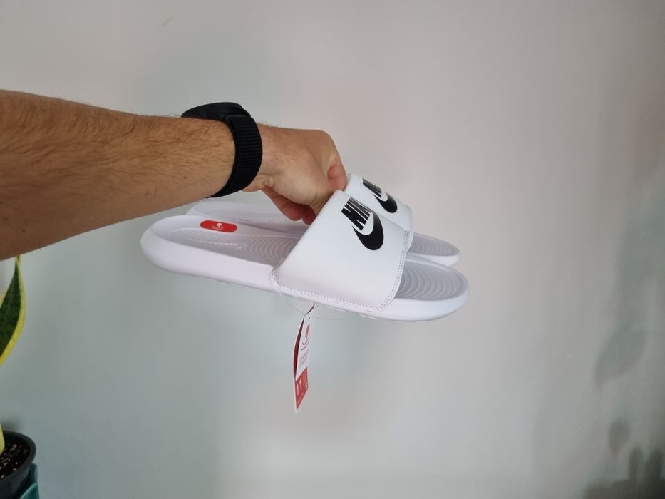 Klapki Nike Victori One Slide. Męskie klapki na basen, pod prysznic