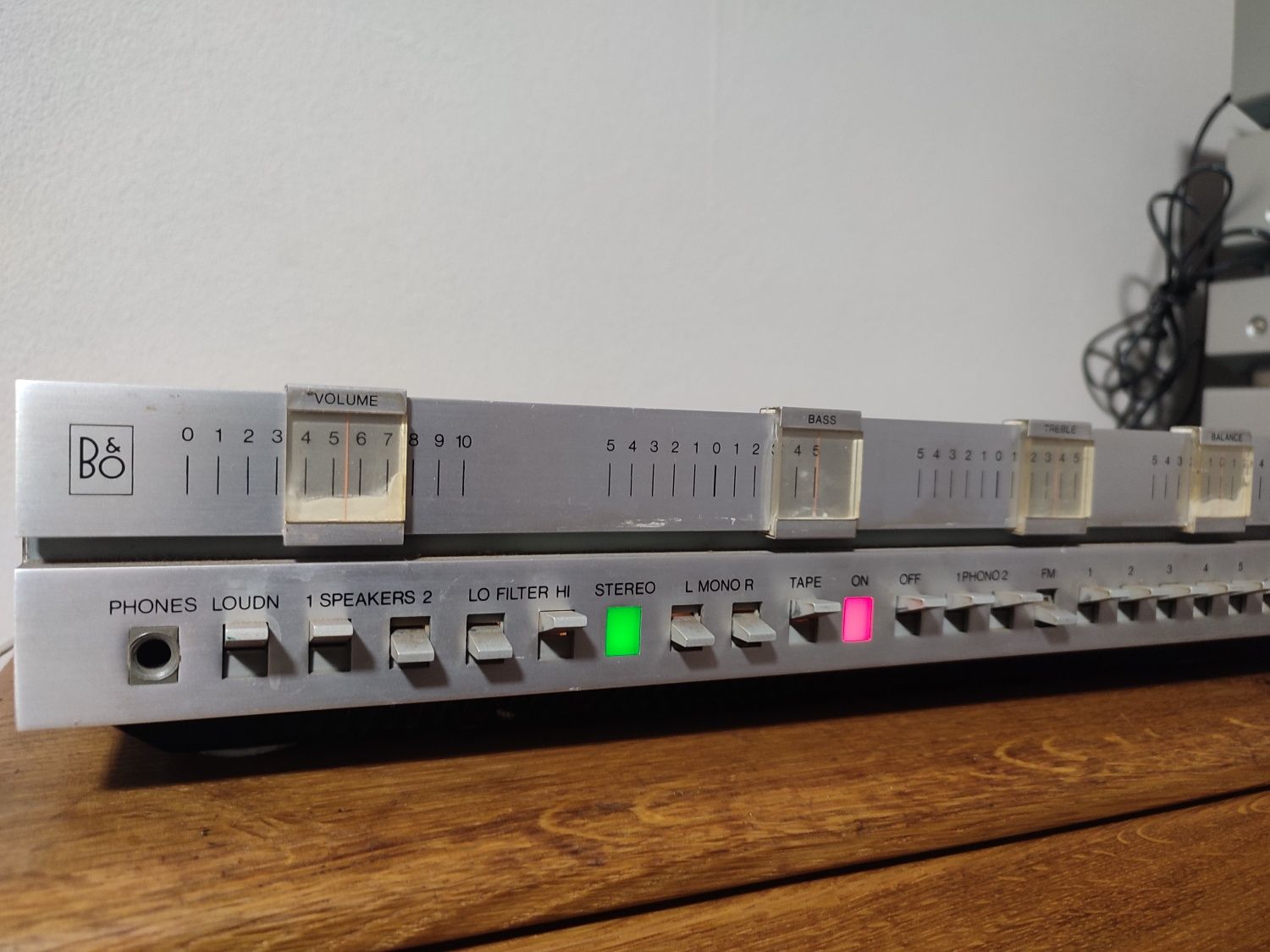 Amplituner Bang &: Olufsen Beomaster 3000-2 sprawny i zadbany