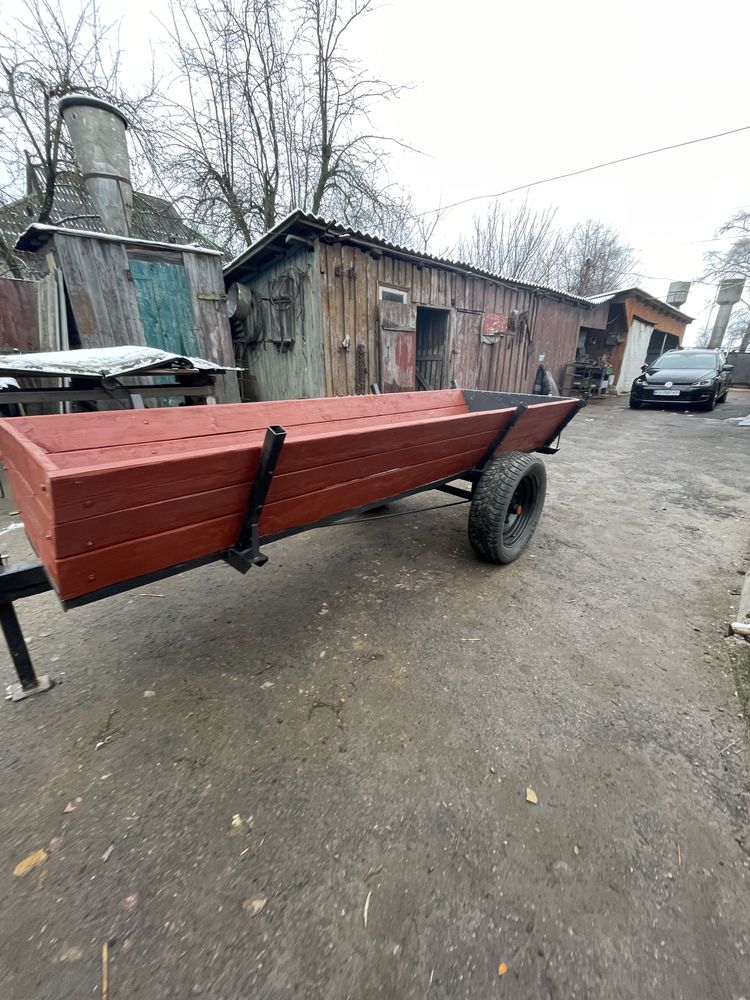 Причіп для трактора