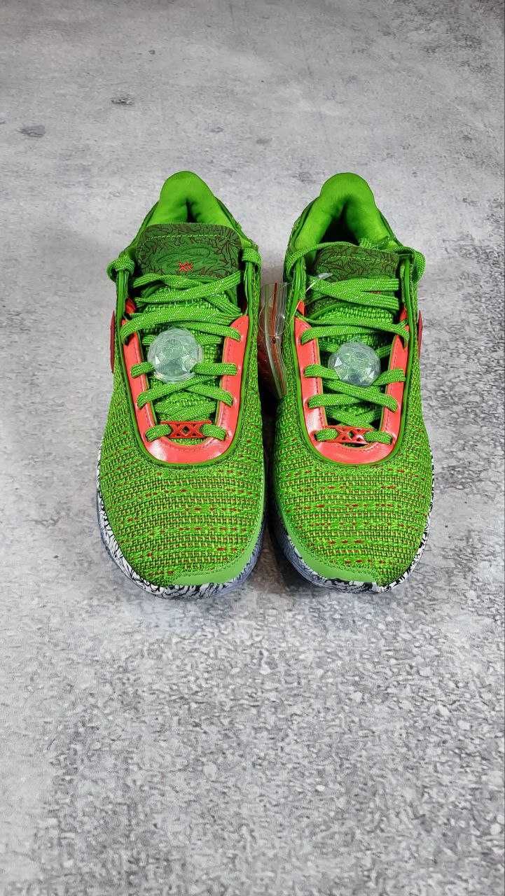 Оригінал Nike LeBron 20 "Christmas" + дод. шнурки (EUR-42-43)