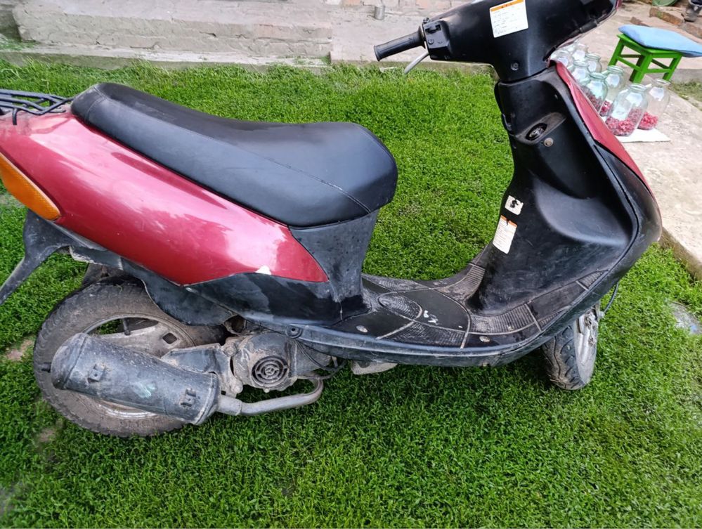 Продам скутер сузуки летс 2