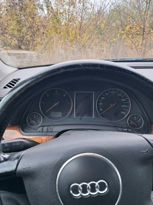 Продам Audi A4 2002