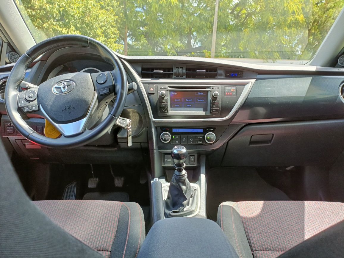 Toyota Auris 1.4 D4D 120000km