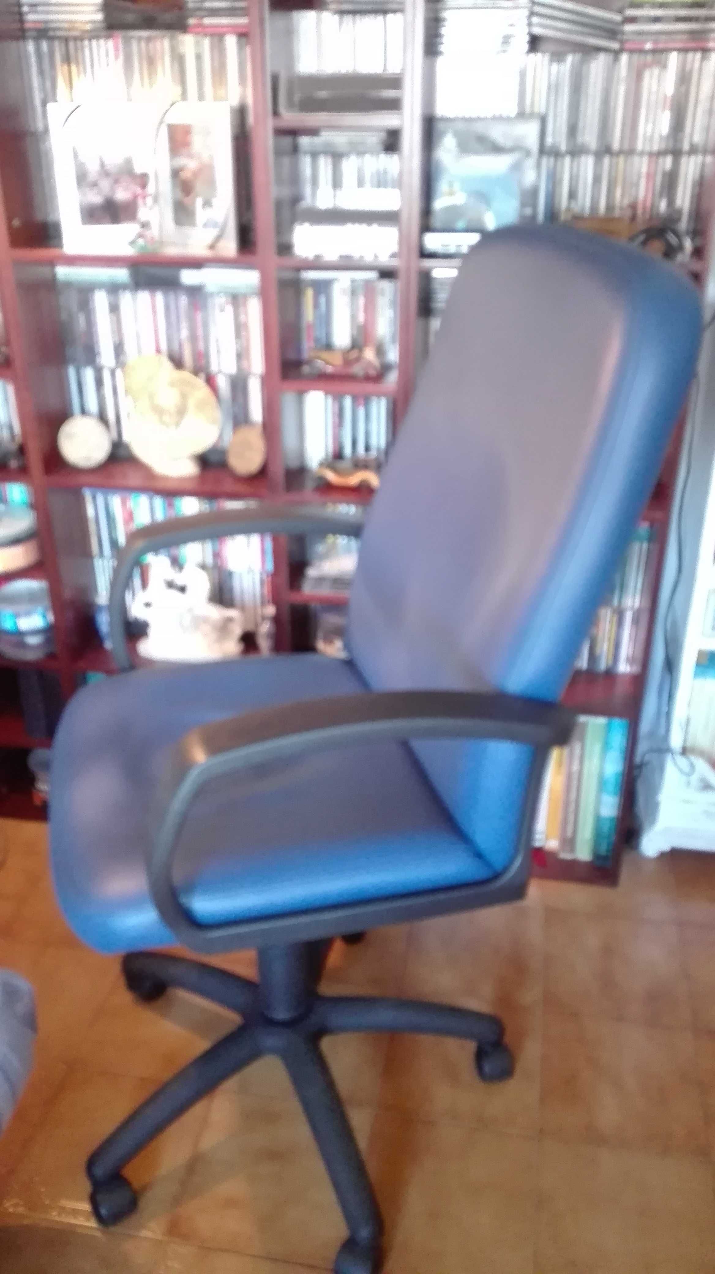 Cadeira secretaria de computador