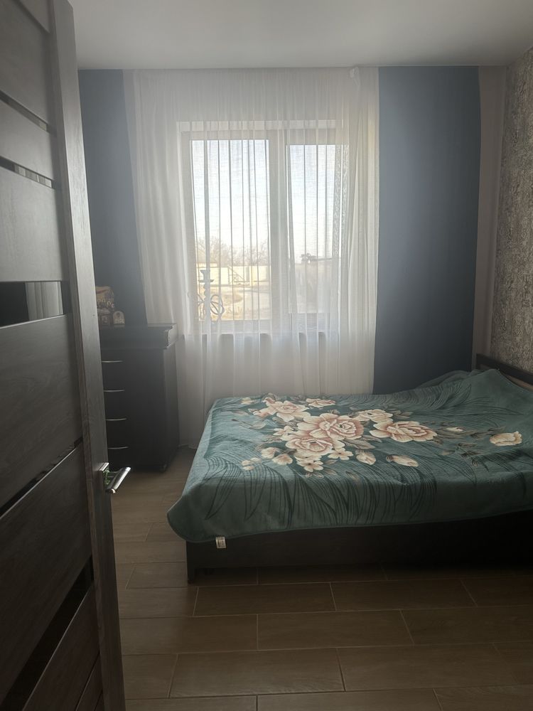 Продам дом с бассейном
