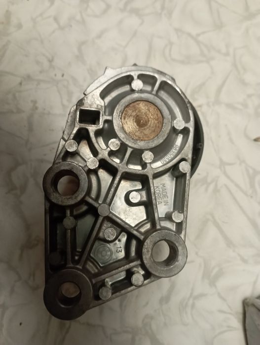 Натяжной ролик ремня ГРМ шевроле,део