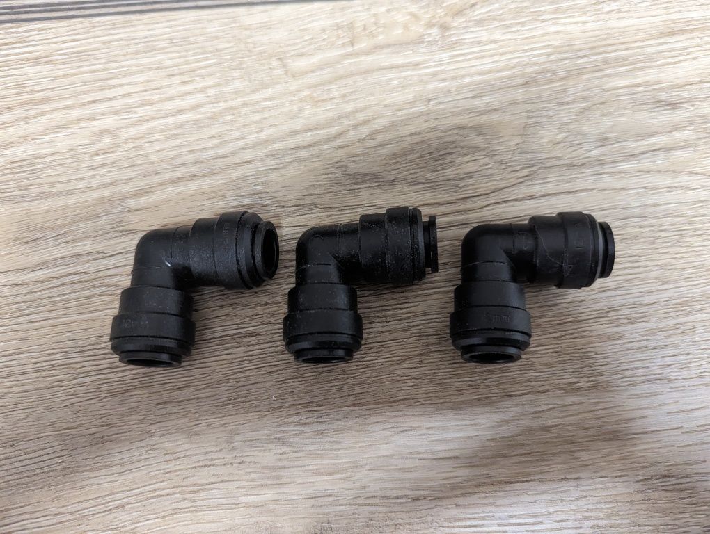 Kolanko John Guest 12mm kamper