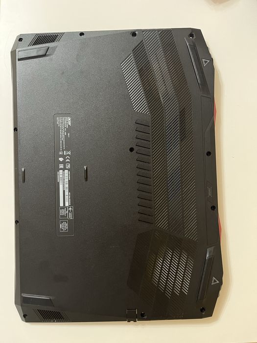 Acer Nirtro 5 AN517-52 запчастини/відновлення