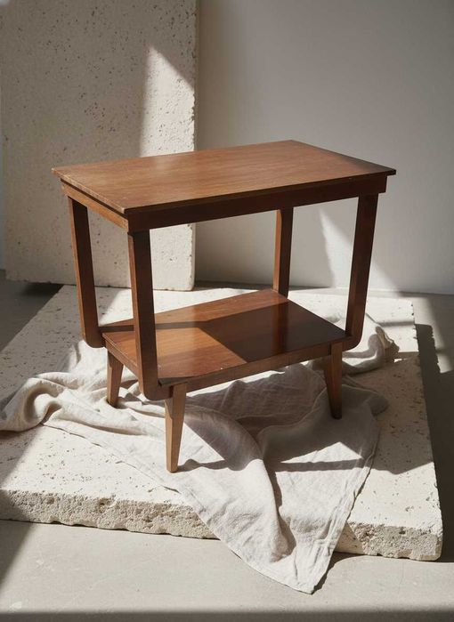 Stolik RTV z obrotowym blatem. Polski design, lata 70.