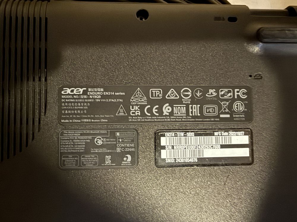 продам ноутбук 14 Acer enduro