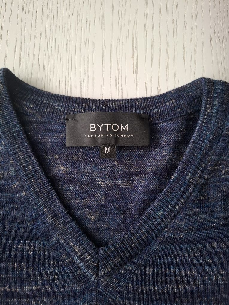 Sweter męski bardzo cieńki firmy Bytom rozmiar M jak nowy