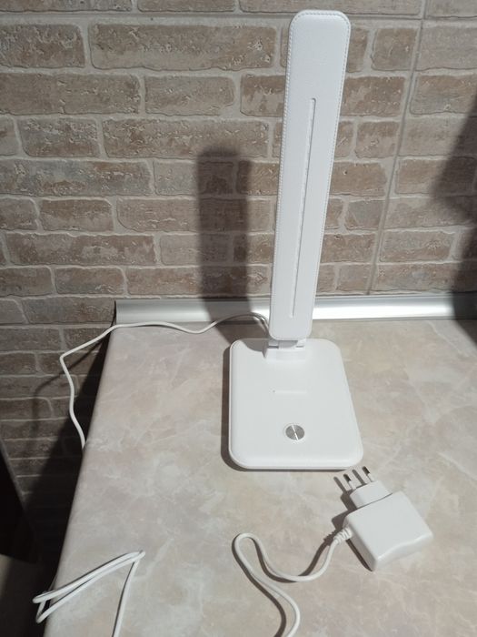 Настільна Led лампа Titanium