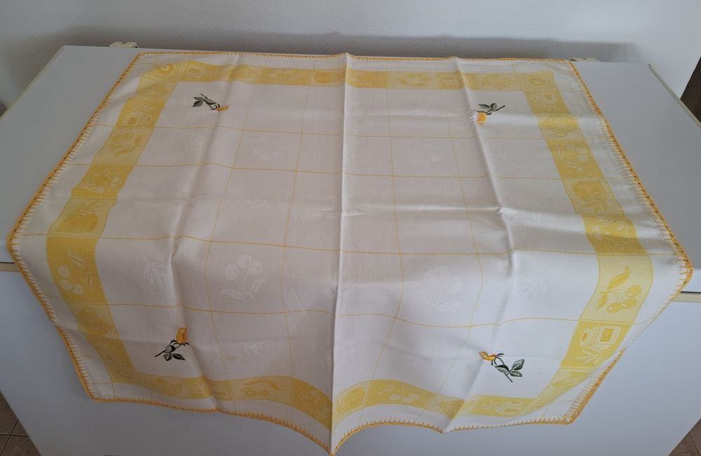 Toalhas de mesa diversas