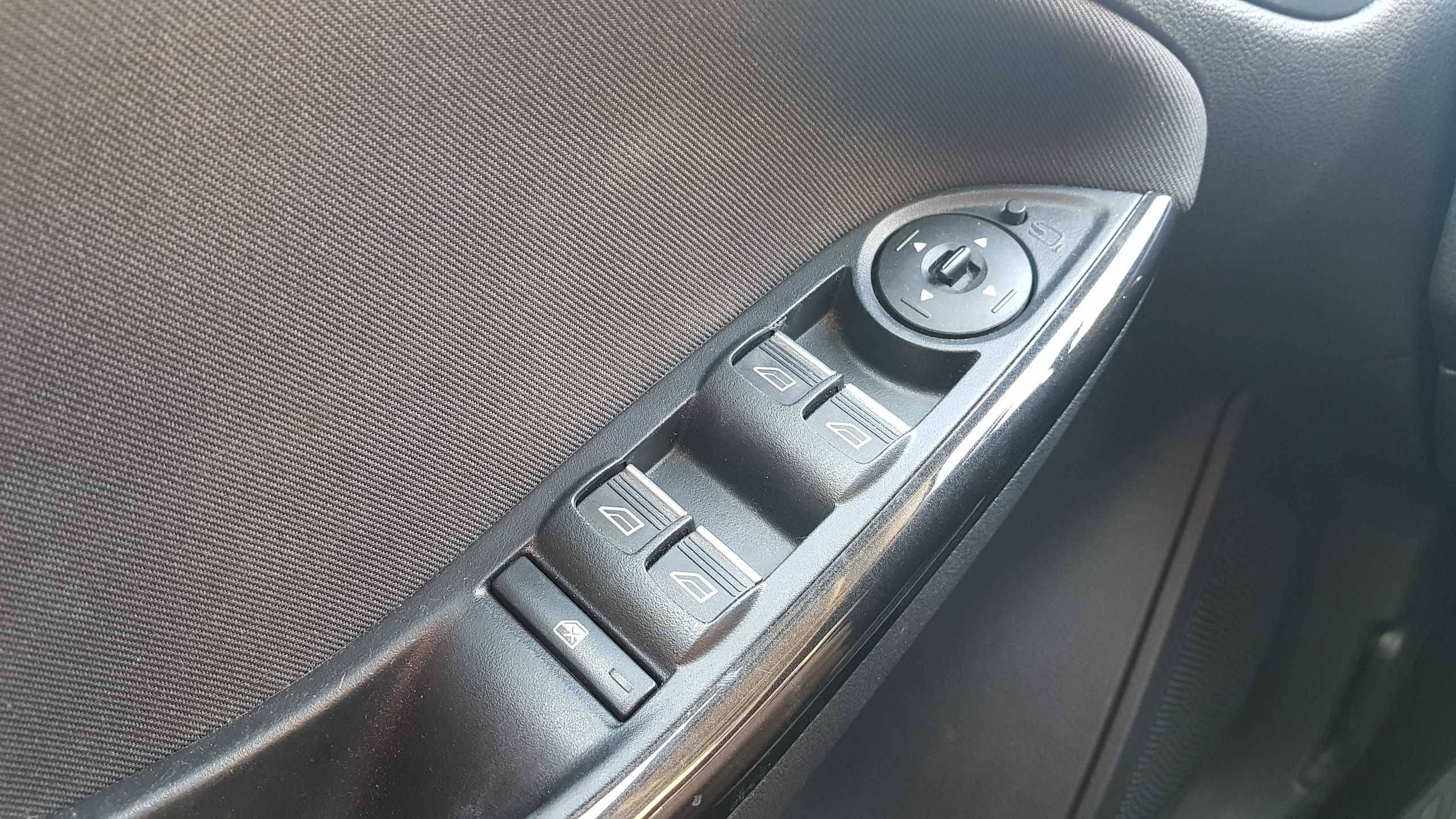 Ford Focus SW 1.0 SCTi - Gasolina e GPL