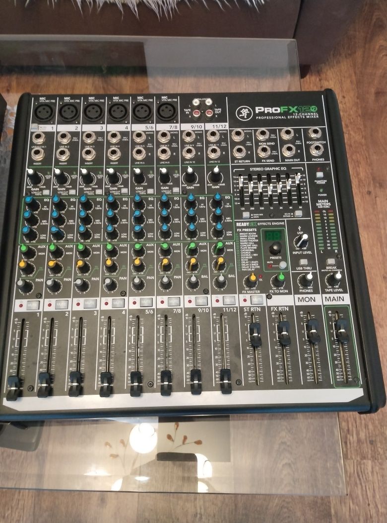 mackie mikser cfx12 mk2 i mikser pro fx12 v2