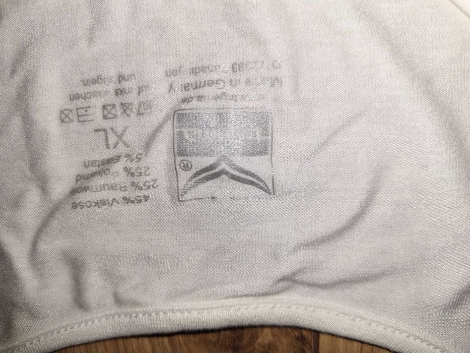 Bluzka wdzianko gukiki roz 40/42