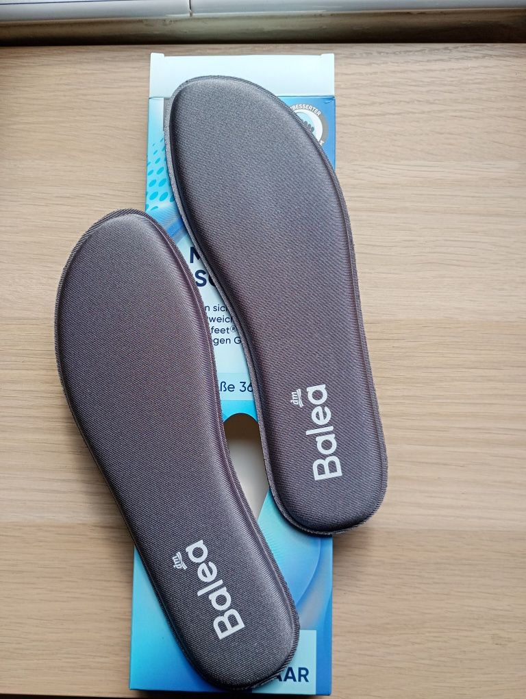 Nowe Wkładki do butów memory foam 37