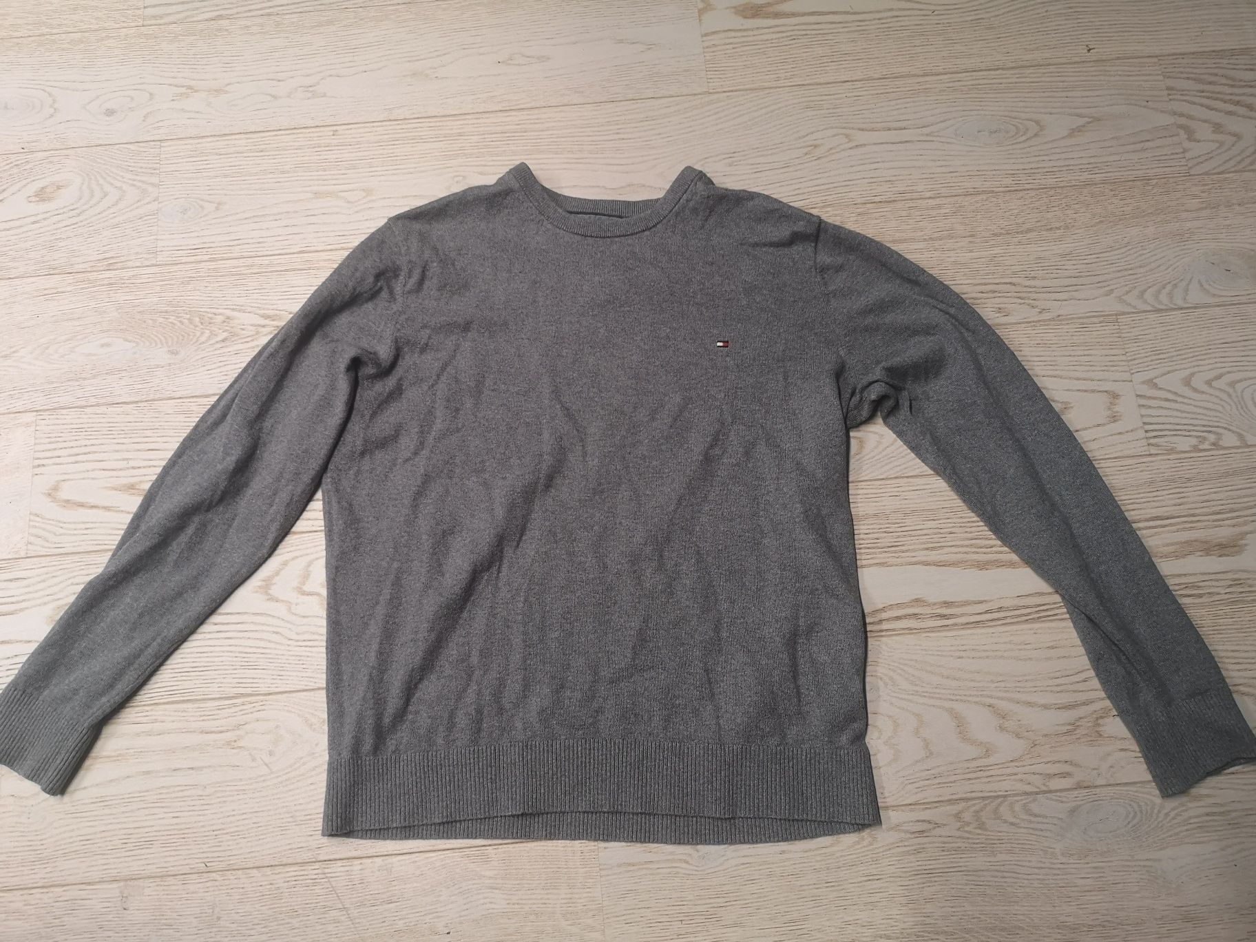 Sweter Tommy Hilfiger rozmiar XL