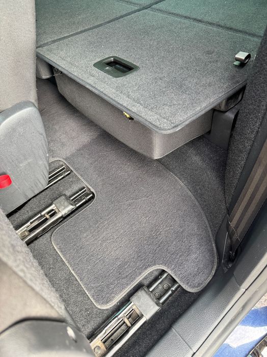 VW Sharan 7 Lugares 120.000 km - nacional