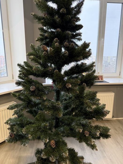 Ялинка 1.9 метрів